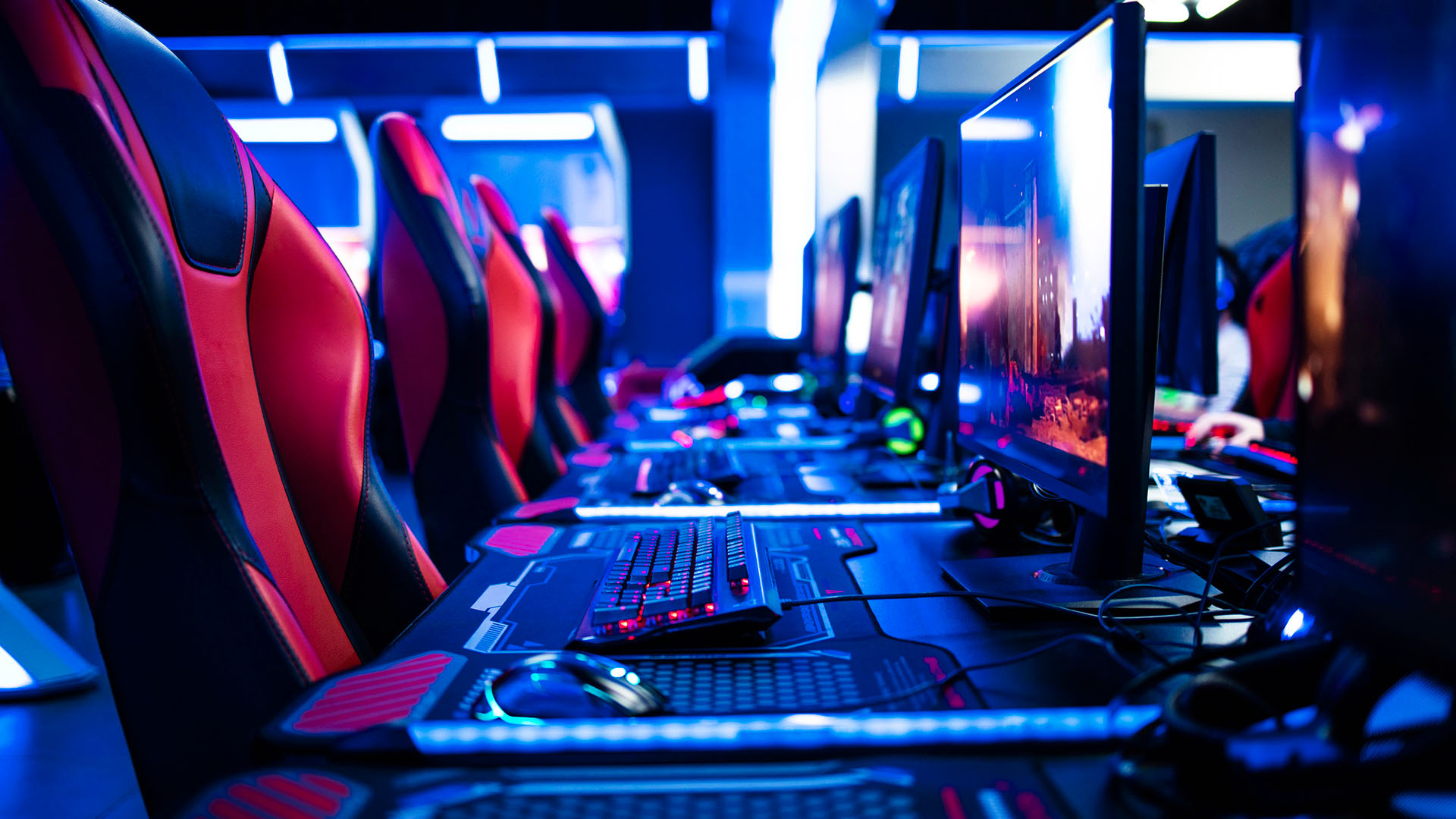 End-to-end localization for a mobile game developer